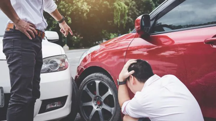 Cara Nak Claim Insurans Kereta Kena Langgar